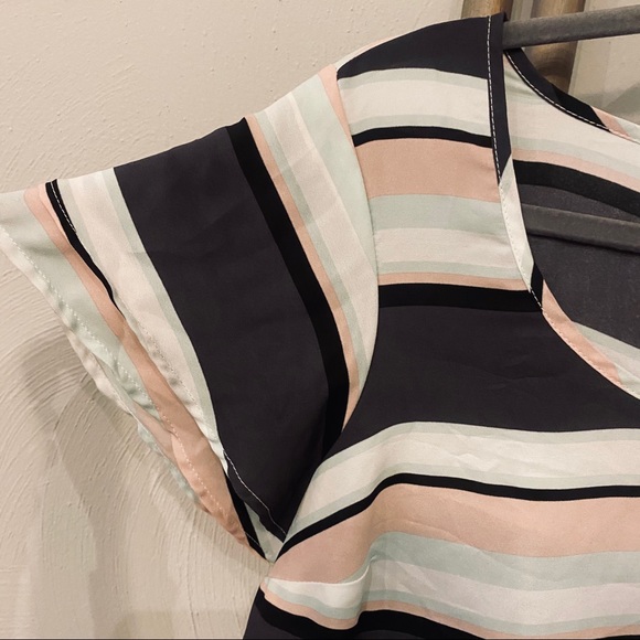 Torrid Multi Stripe Georgette Flutter Sleeve Top - Picture 9 of 12